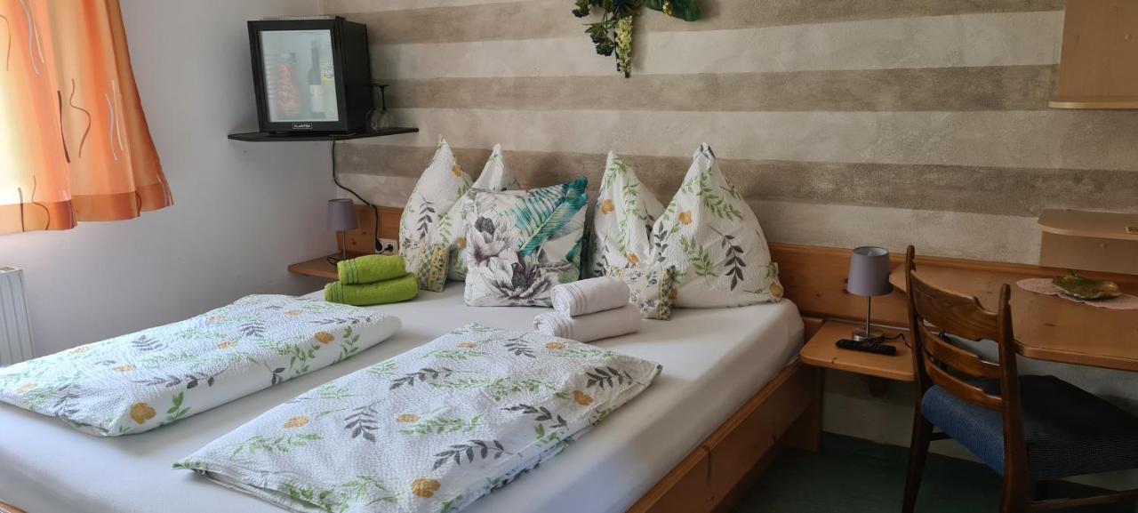 Gaestehaus Scharler Neukirchen am Grossvenediger Ngoại thất bức ảnh