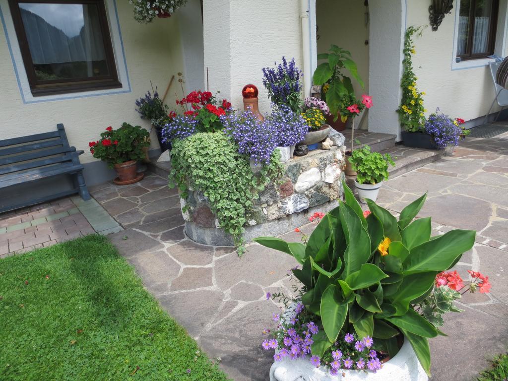 Gaestehaus Scharler Neukirchen am Grossvenediger Ngoại thất bức ảnh